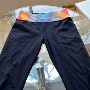 lululemon groove pant size 10
